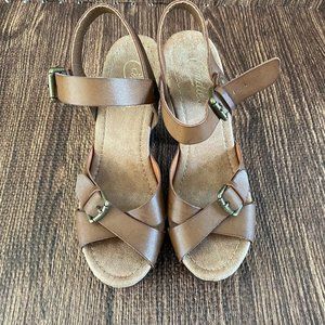 Candies Chunky Platform Boho Sandals Brass Studs Wooden Leather Size 7.5
